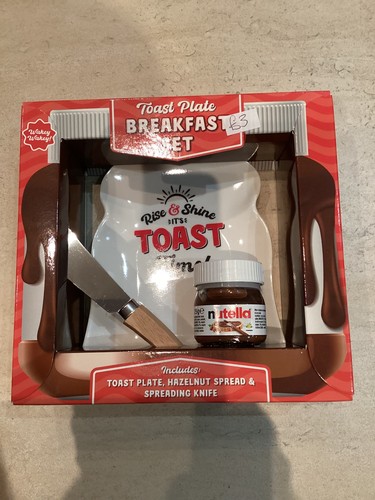 Nutella toast plate - toast, breakfast