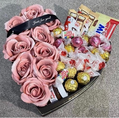 Pink rose medium heart gift - heart,
